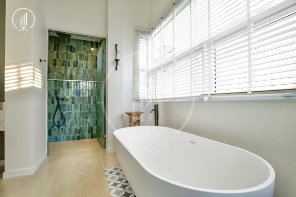 Image of Luxury villa for rent - VSRW2291