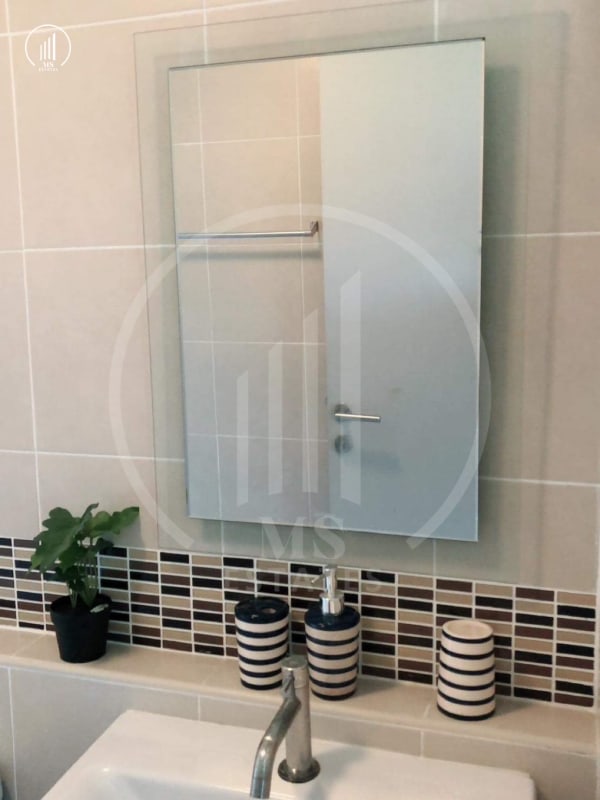 Image of D Condo Creek - CRKT1744