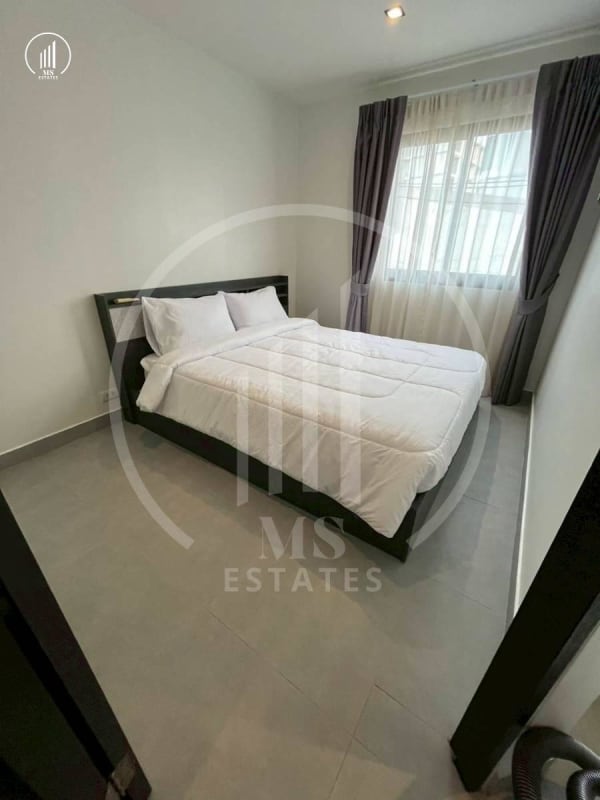 Image of Noon Village - CRCL2449