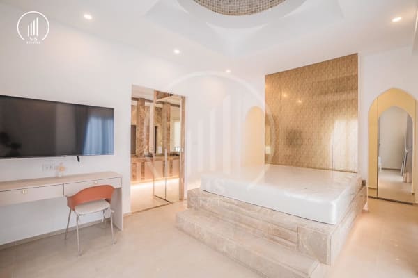 Main image of Luxury Pool Villa for Rent - VRRW2213