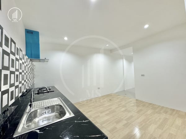 Image of Stunning Newly Renovated House in Koh Sire - HSMP1685