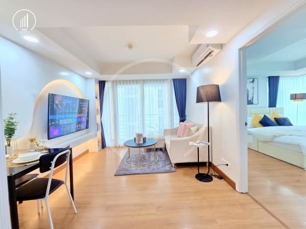 Image of The Royal Place Condominium - CSMP2855