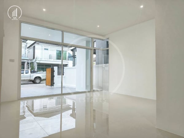 Main image of Chaofah Premier Park , Koh Kaew - HSKK2637