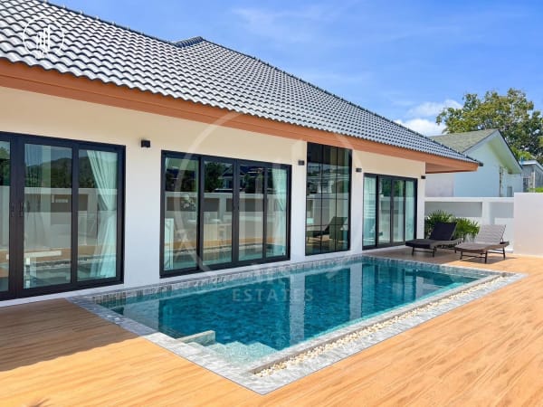 Main image of Pool villa in the heart of Rawai - VSRW2237