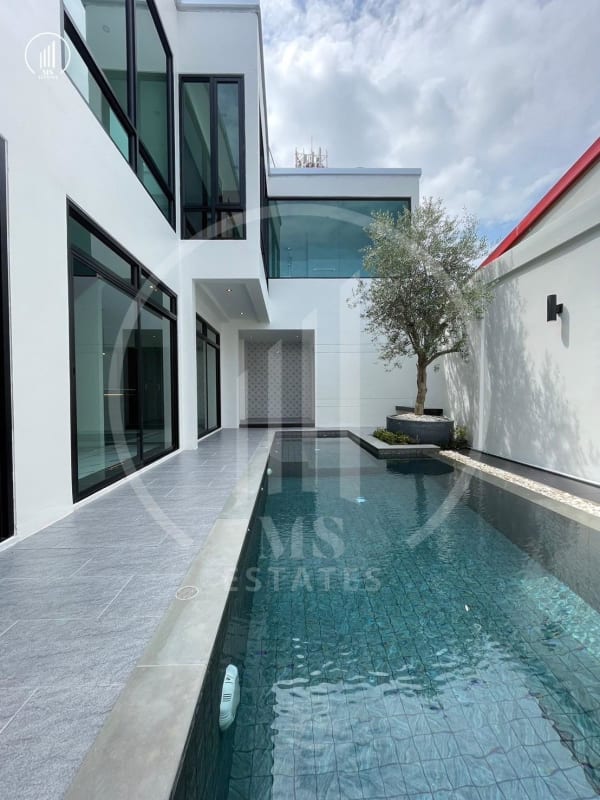 Main image of Pool villa located in the heart of Phuket - VSMP2193