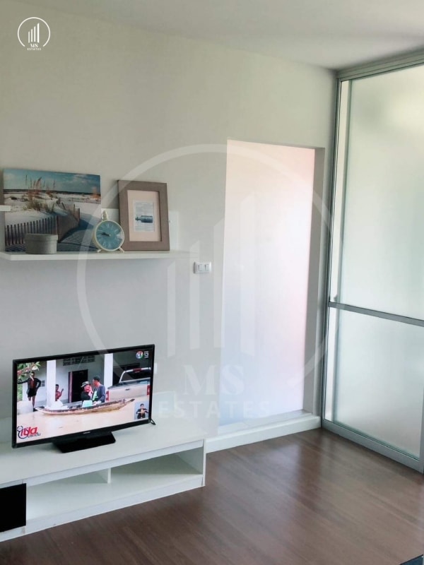 Image of D Condo Creek - CRKT1744