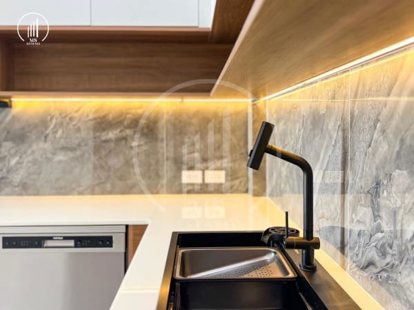 Main image of Pool villa in the heart of Rawai - VSRW2237