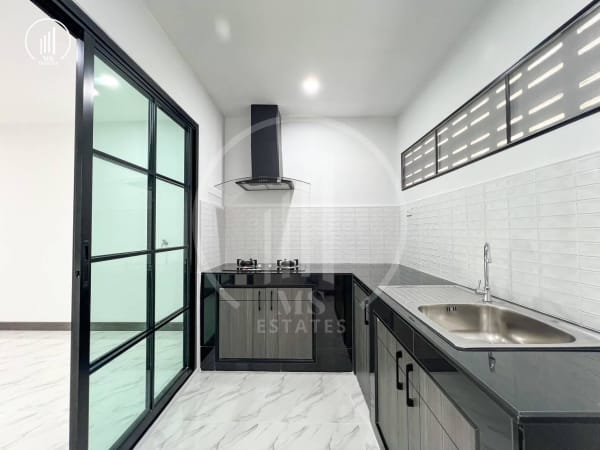 Main image of Two-story townhouse for sale  - HSTL2261