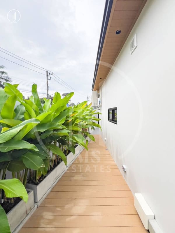 Main image of Luxury Pool Villa for Sale in Bangjo-Baan Yaa Area - VSTL1882