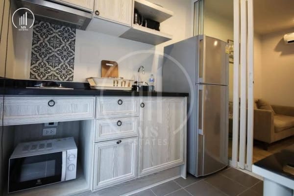 Main image of  The Base Height , Samkong  - CRMP2538