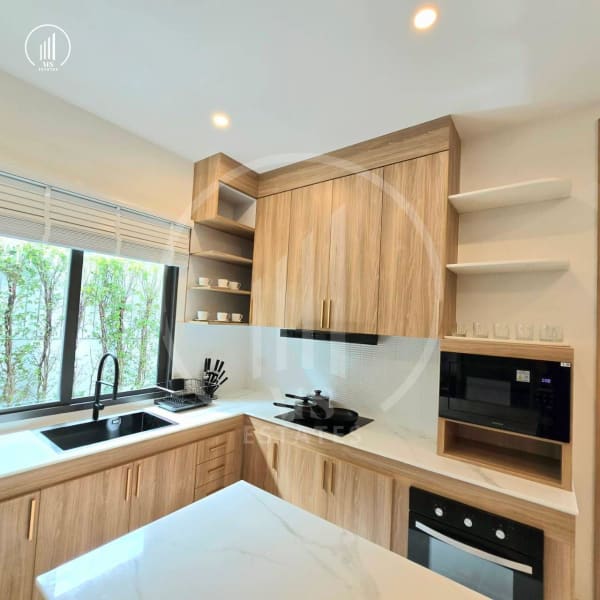 Main image of Luxury Pool Villa - VSRW2011