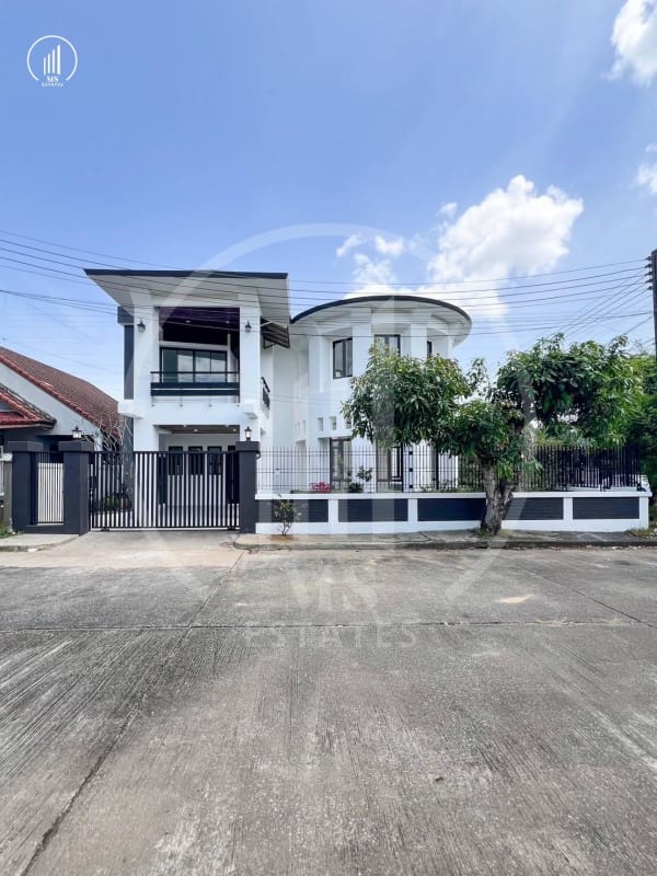 Main image of Anupas Golf Ville - HSKT1978