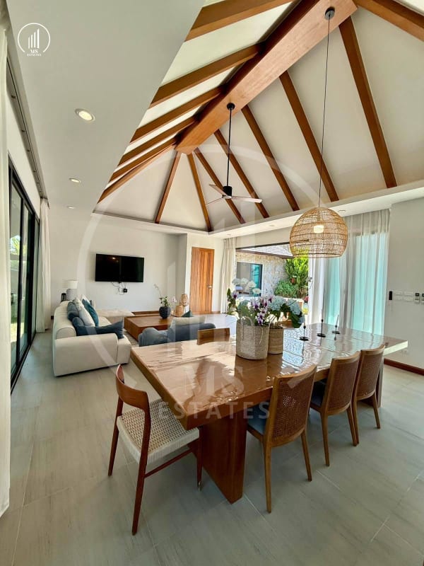 Main image of Luxury Private Pool Villa  - VRCT2168