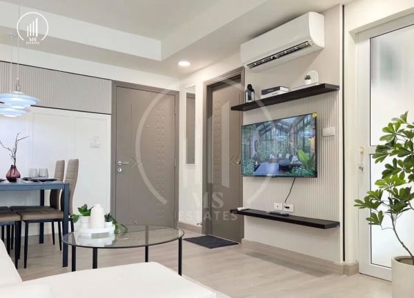 Image of The Royal Place Condominium  - CRMP3236