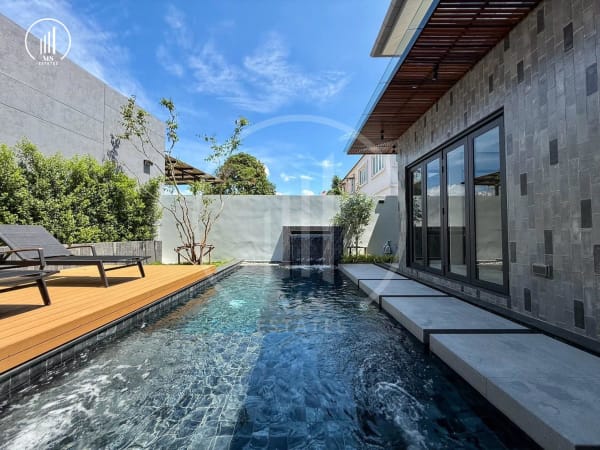 Image of Newly completed pool villa - VRCL2328