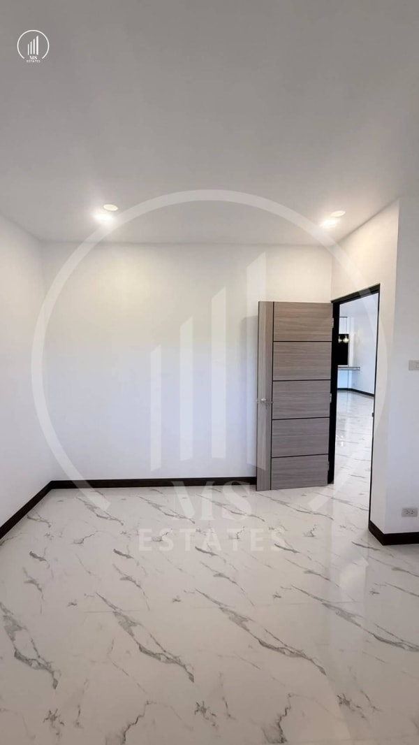 Main image of  Promphan Village - HSPK2414