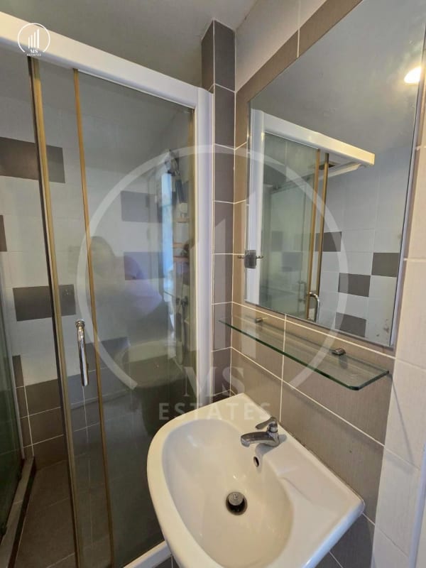 Main image of  Zcape 3 - CRMP2723