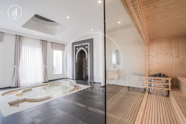 Main image of Luxury Pool Villa for Rent - VRRW2213