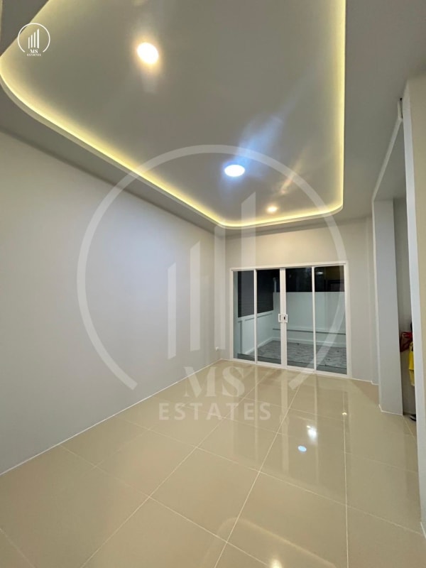 Main image of Sin Suk thani - HSTL2150