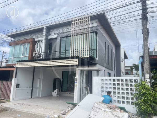Image of Spacious Twin House in Chaofa Garden Home 3 - HSKK1689