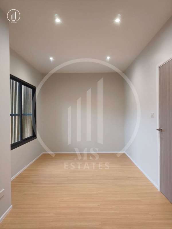 Main image of Pruksa Ville - HSTL2045