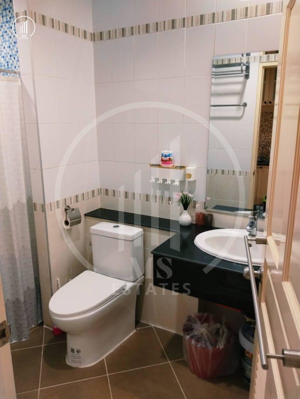 Main image of The Green Places Condominium - CRMP2676