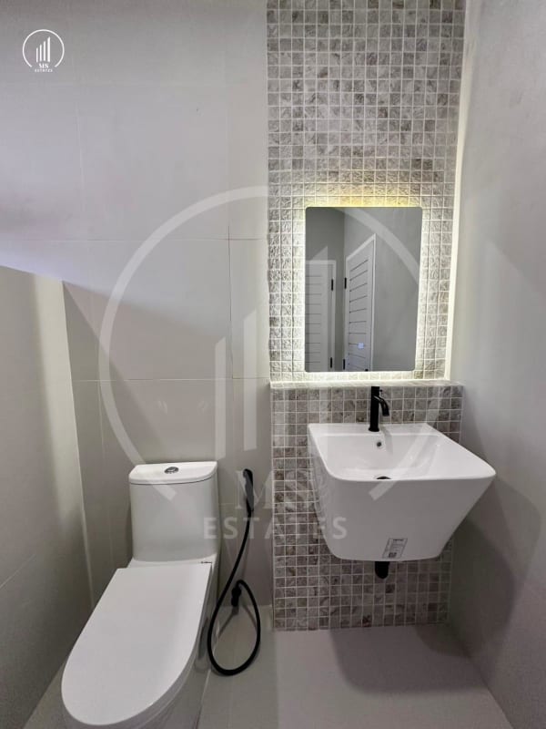 Image of Chomthong Thani - HSWC3060