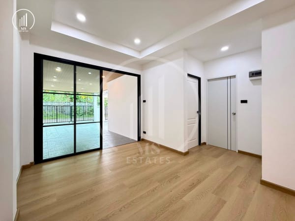 Main image of House for Sale! Soi Thep Anusorn 6, Wichit - HRWC2796