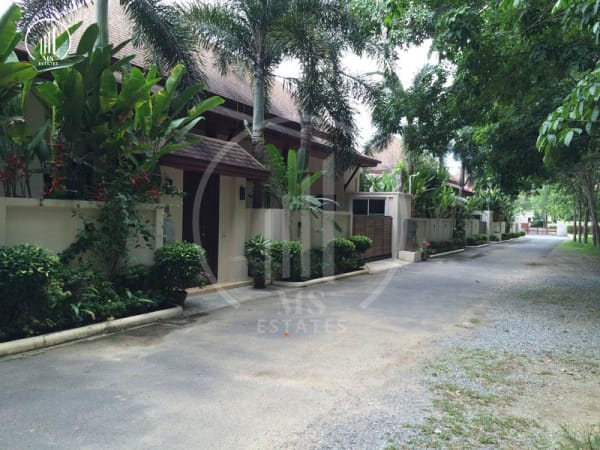 Main image of Villas for rent and sale - VRKK2318