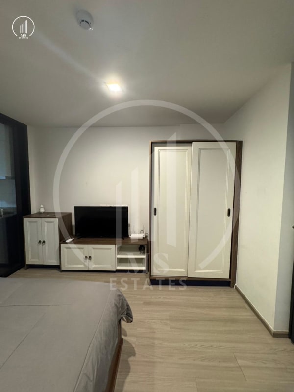 Main image of  THE BASE Central - CRMP3002