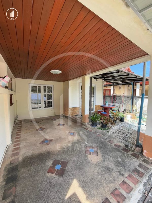 Main image of Charoensuk - HSKK2080