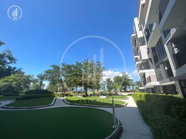 Main image of Skypark Lake View condo - CRBT2184