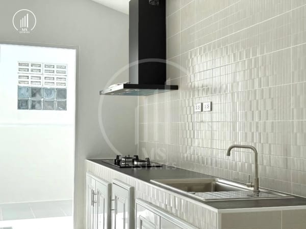 Main image of Phanason Parkville 3 - HSTL2270