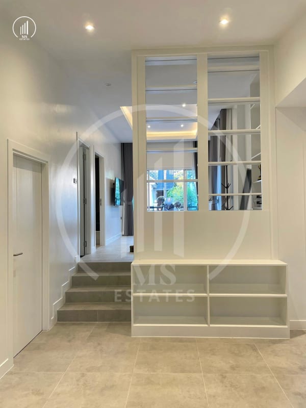 Image of Srisuchat 2 - HRMP3093