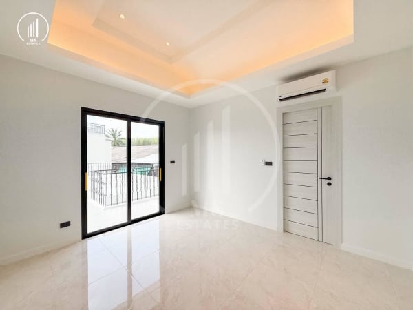 Image of Luxury Pool Villa at Songkhun Nabon - VSCL3245