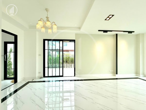 Main image of Land & House, Chalong - HSCL1918