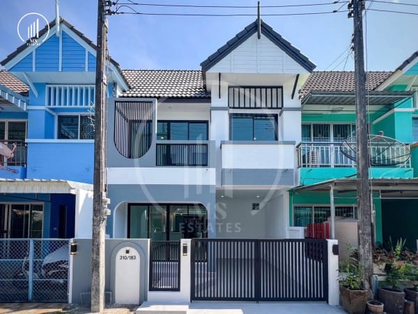 Main image of Two-story townhouse for sale  - HSTL2261