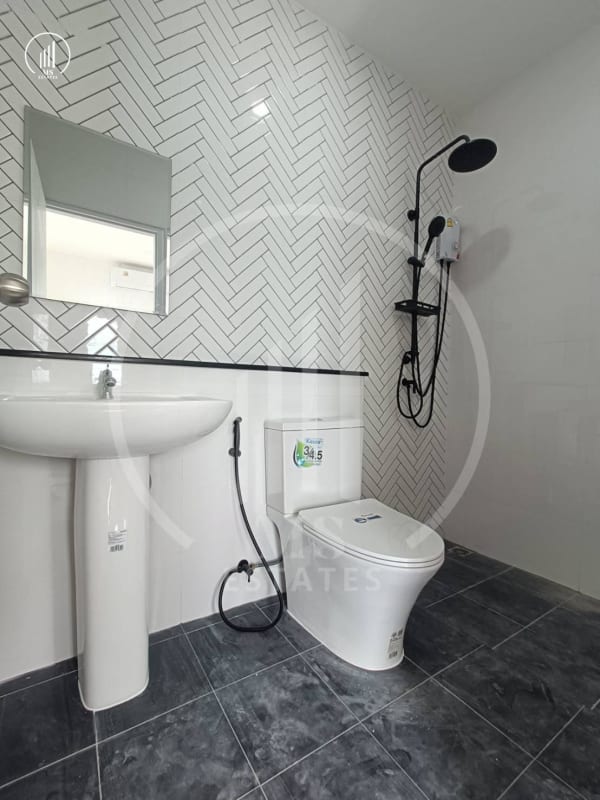 Main image of Modern House for Rent - HRPK2055