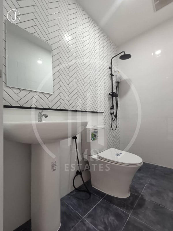 Main image of Modern House for Rent - HRPK2055