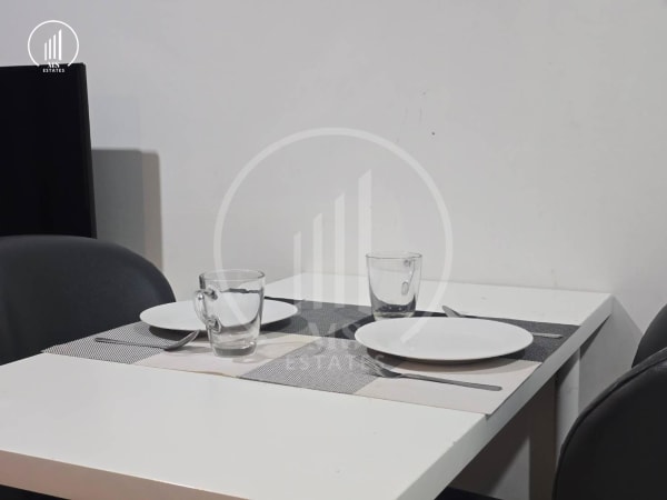 Main image of Zcape 3 - CRMP2809