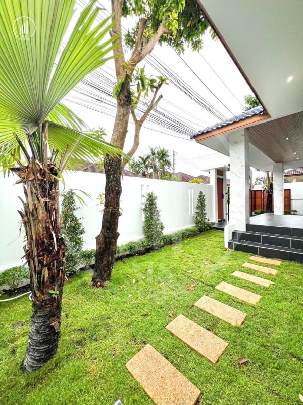 Main image of Suan Neramit 5 - HSPK1995