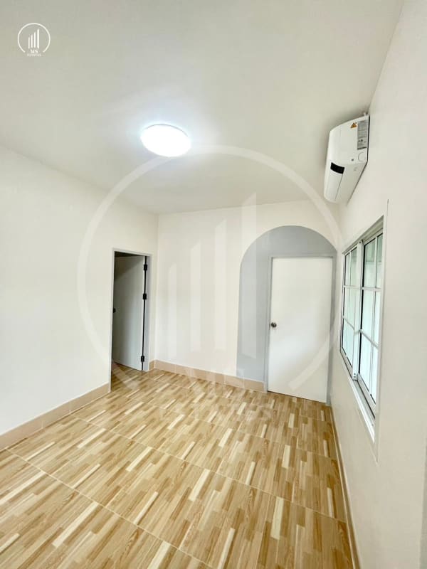 Main image of Sri Suchart Village 3  - HSMP2033