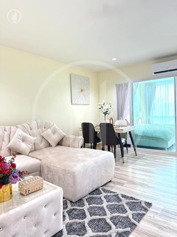 Image of The View Condominium - CRMP2841