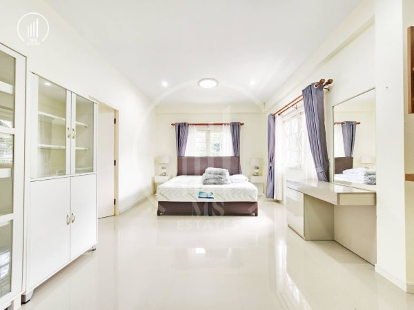 Main image of Beautiful Corner House in Kathu - HSKT1991