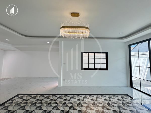 Main image of Thinawut Village - HSCL2718