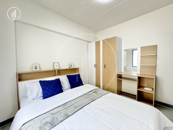 Image of Keha Baan Pon - CSTL1774