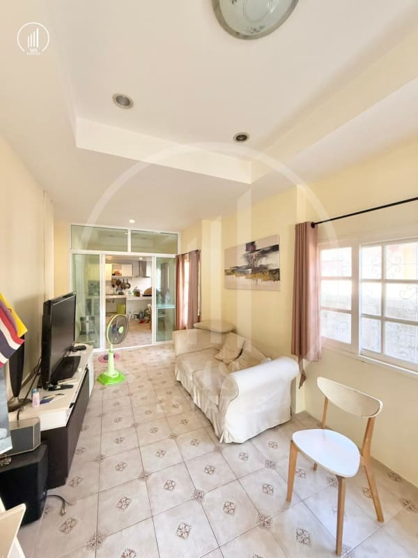 Main image of Charoensuk - HSKK2080