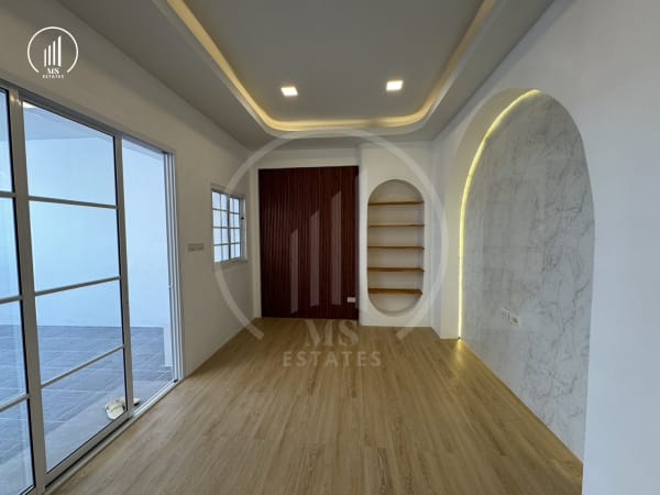 Image of Townhouse nearby Robin lifestyle - HSTL1694