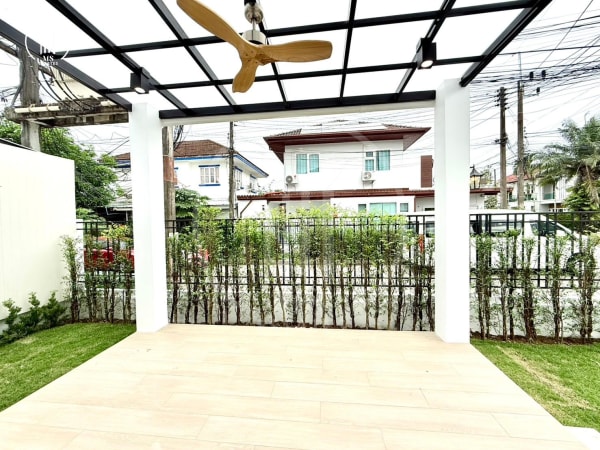 Main image of Land & House, Chalong - HSCL1918