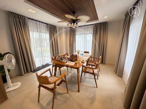 Main image of Cozy Boat Avenue Villa - VRCT1459